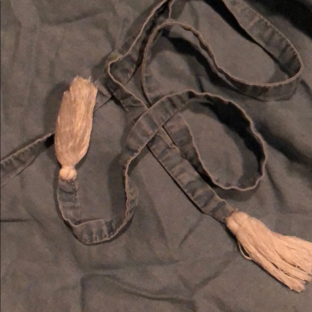 Dress - Picture 4 of 4